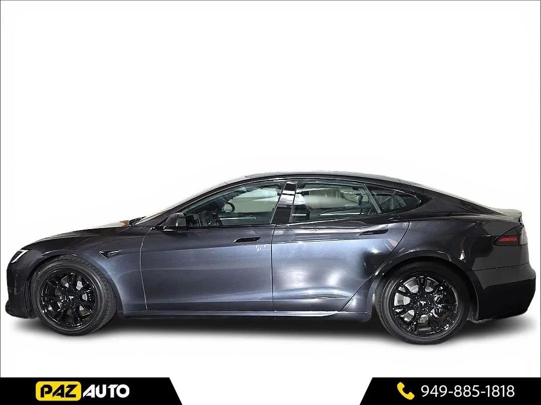 Sedan in Laguna Hills, CA, United States 2 - 18153514