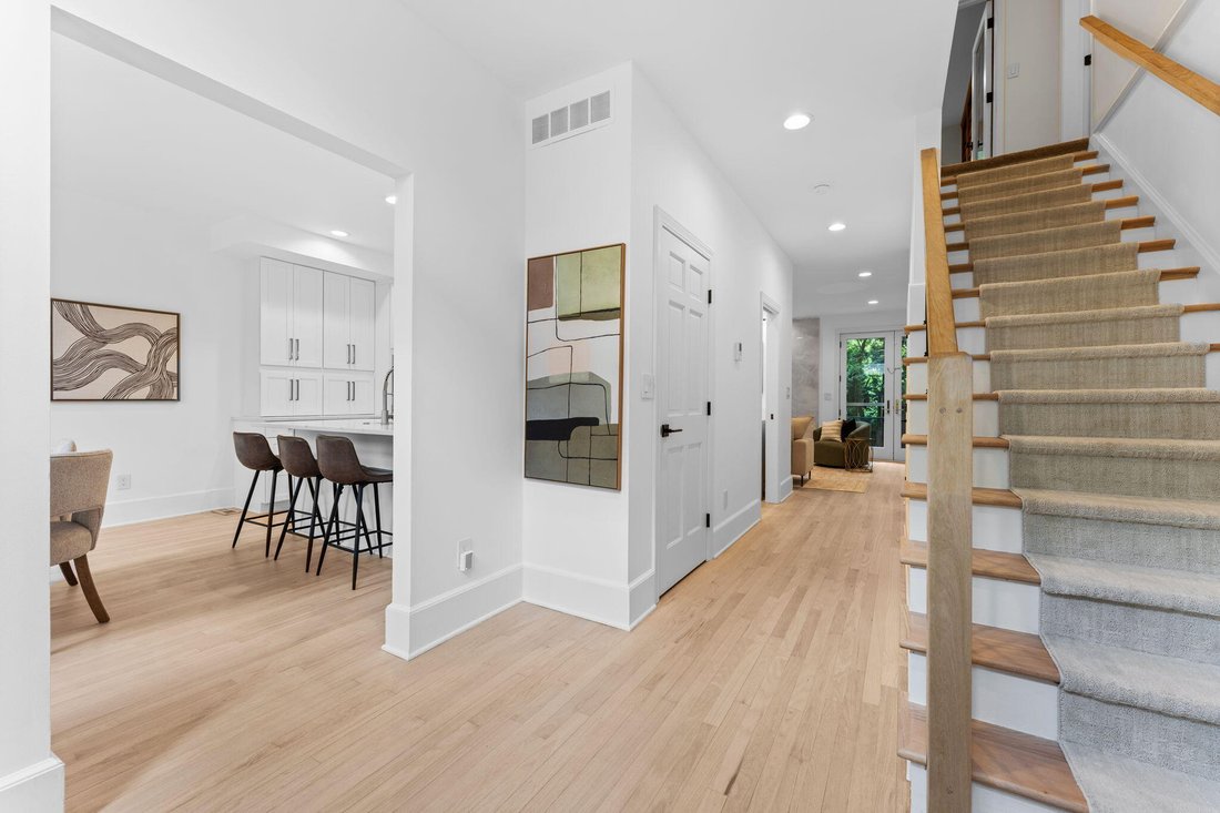 Condo in Ann Arbor, Michigan, United States 5 - 18161699