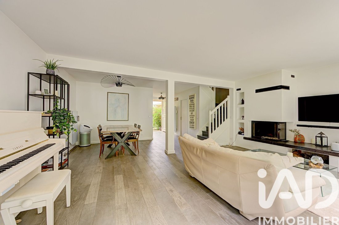 House in Fourqueux, Saint-Germain-en-Laye, France 4 - 17420234