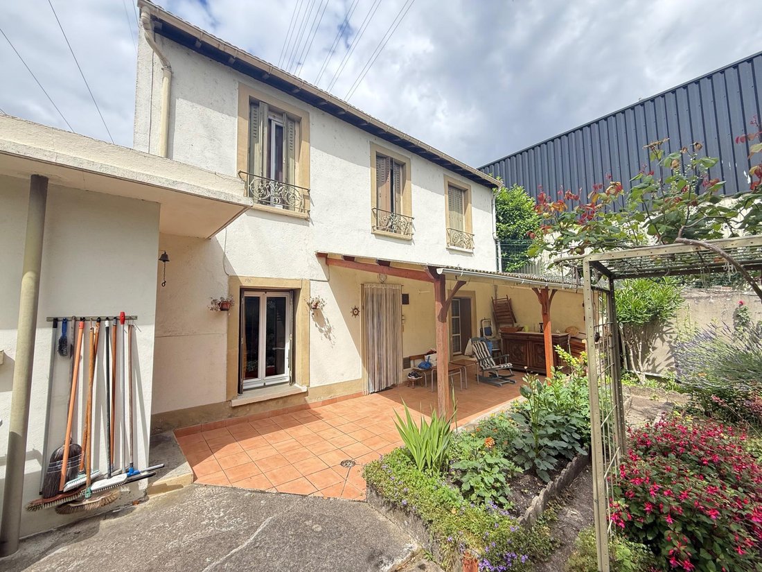 House in Carnot-Petit Pont-Alouettes, Alfortville, France 1 - 18157479