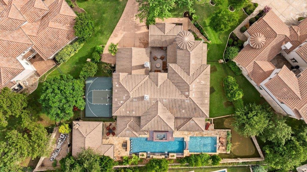 House in The Hills, Texas, United States 2 - 18158514