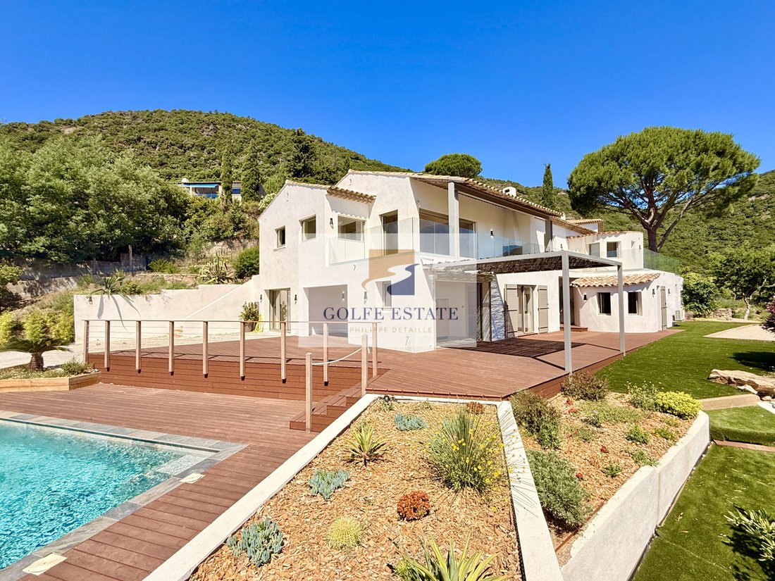 Villa in Nord, Cavalaire-sur-Mer, France 4 - 18155731