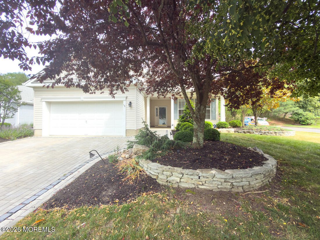House in Neptune Township, New Jersey, United States 3 - 18167059