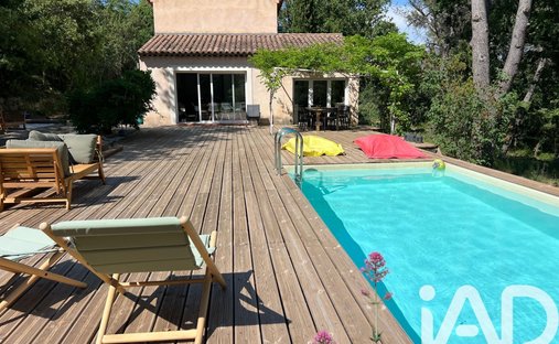 House in Nord Ouest, Saint-Maximin-la-Sainte-Baume, France 1