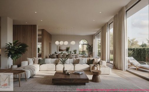 Apartment in Zone Ouest Urbaine, Saint-Tropez, France 1