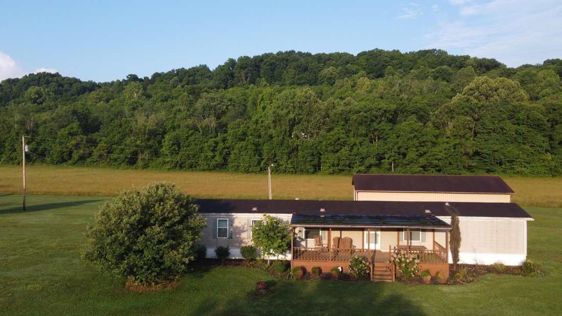 House in McConnelsville, Ohio, United States 1 - 18162870