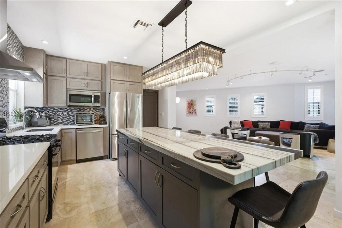 House in Miami, Florida, United States 5 - 18156200