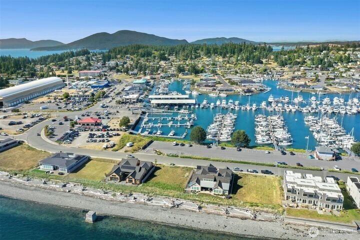 House in Anacortes, Washington, United States 3 - 18162266