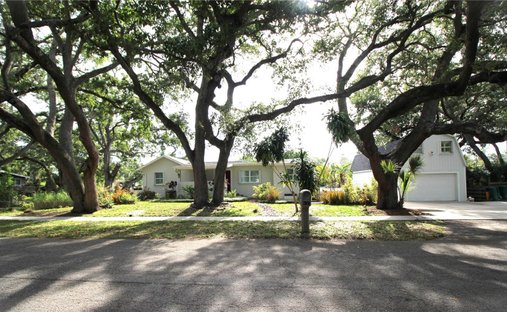 House in Safety Harbor, Florida, United States 1