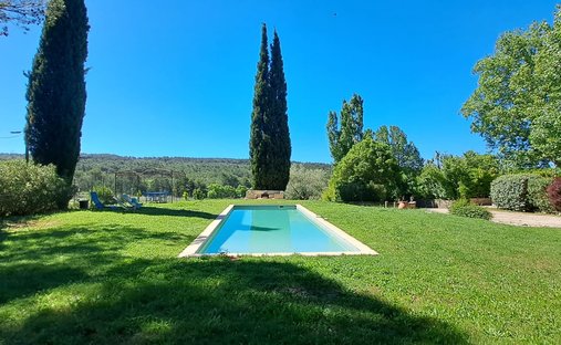 Apartment in Le Tholonet, Provence-Alpes-Côte d'Azur, France 1