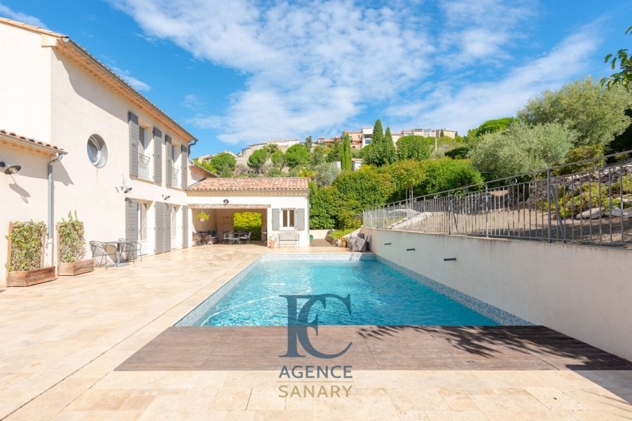 House in Le Castellet, Provence-Alpes-Côte d'Azur, France 2 - 18165276