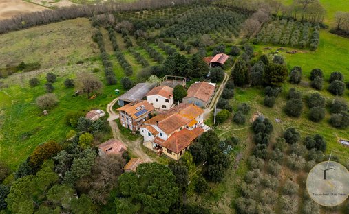 Casa di campagna a Centro, Grosseto, Toscana 1