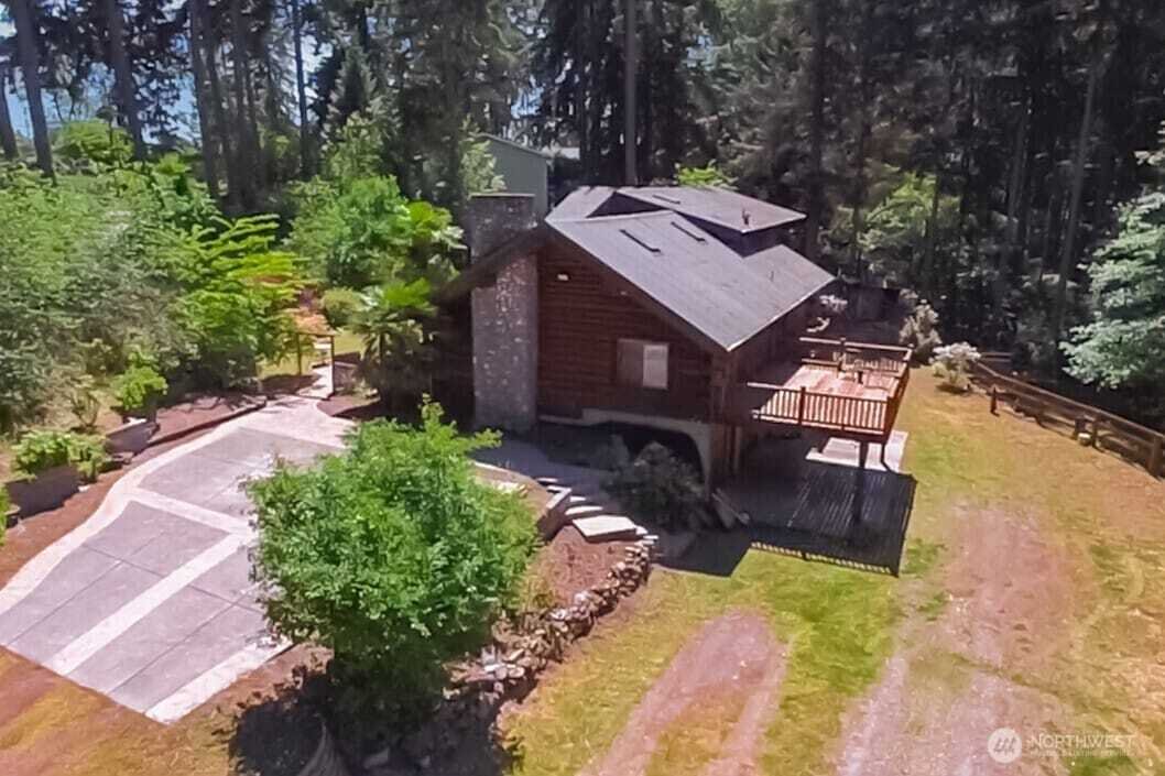 House in Federal Way, Washington, United States 1 - 18085135