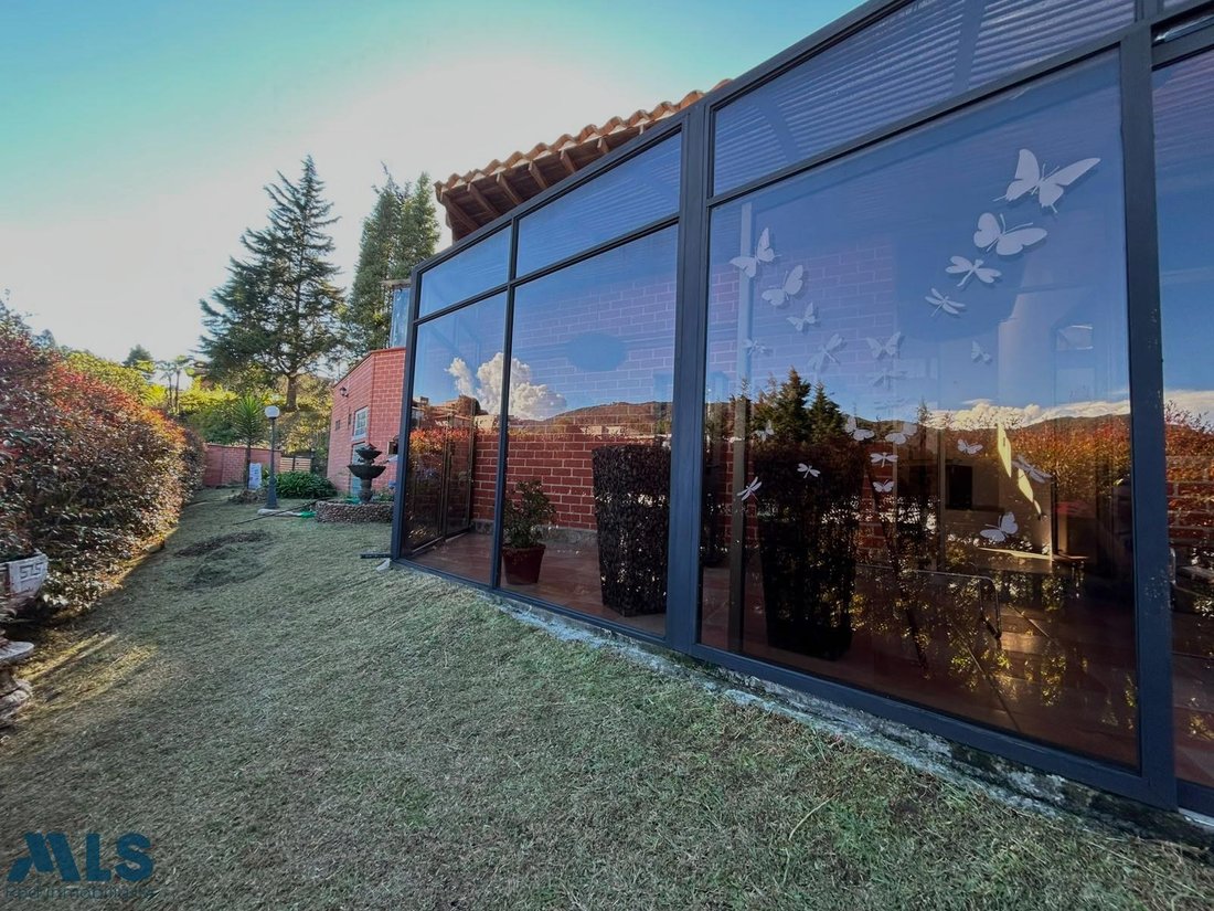 House in Envigado, Retiro, Colombia 3 - 18162935