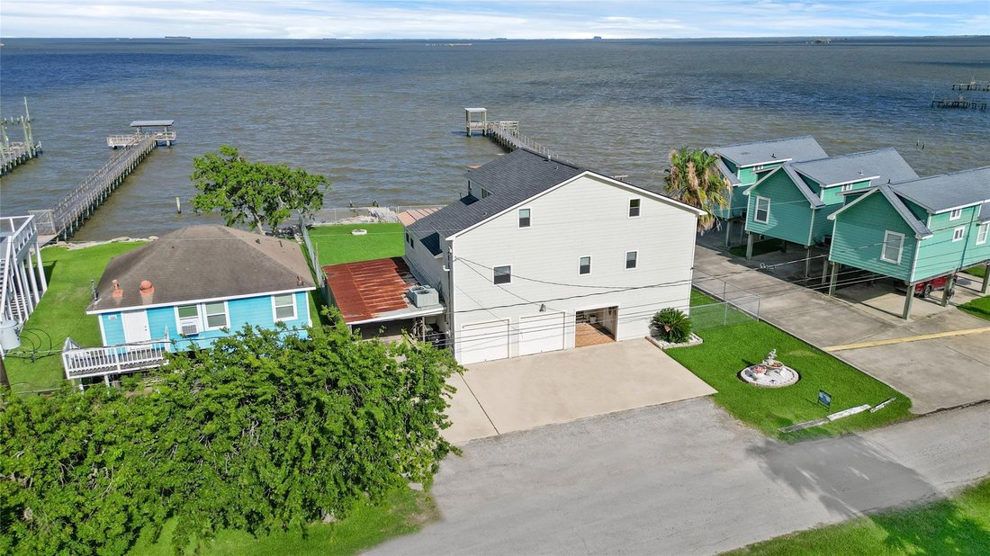 House in San Leon, Texas, United States 2 - 17879316