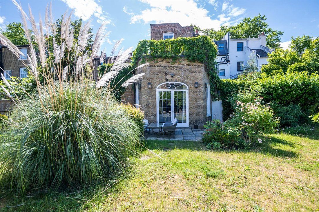 House in Denmark Hill, Southwark, England 5 - 18157964