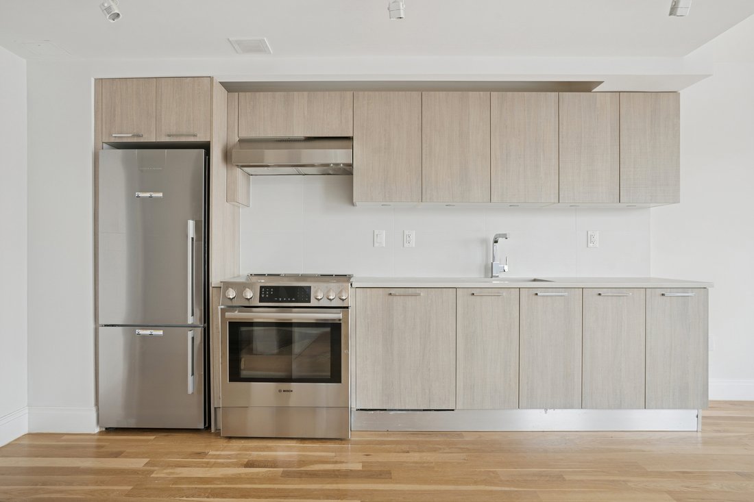 Condo in New York, New York, United States 4 - 18165473