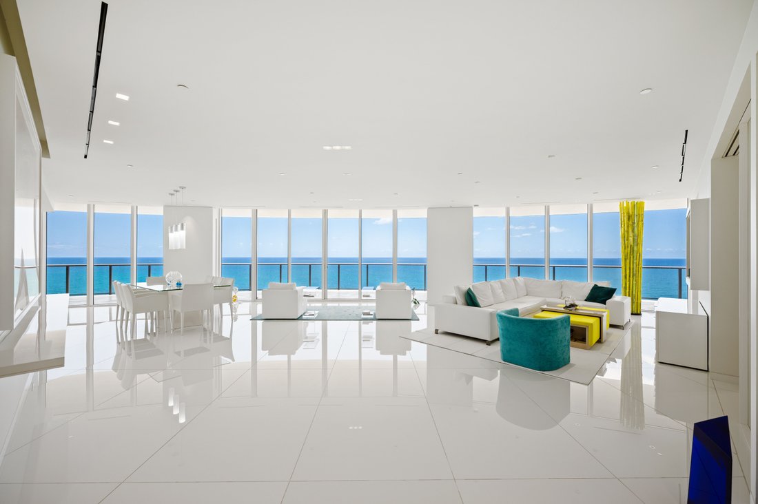 Condo in Bal Harbour, Florida, United States 2 - 18154085