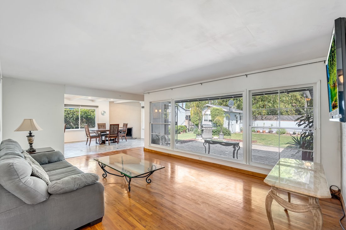 House in Los Angeles, California, United States 2 - 18160314