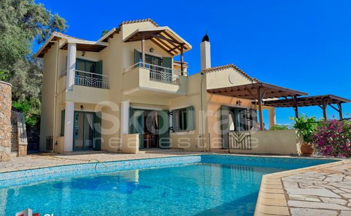 Villa in Aleksandrou, Peloponnese, Western Greece and the Ionian, Greece 1