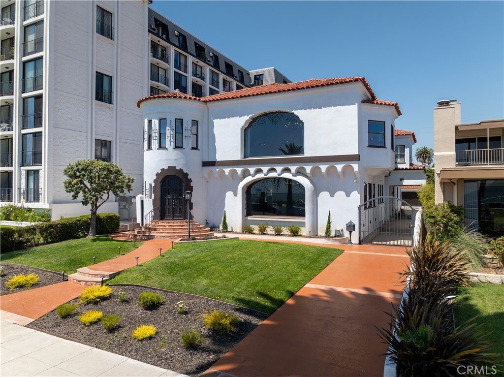 House in Signal Hill, California, United States 2 - 17924690