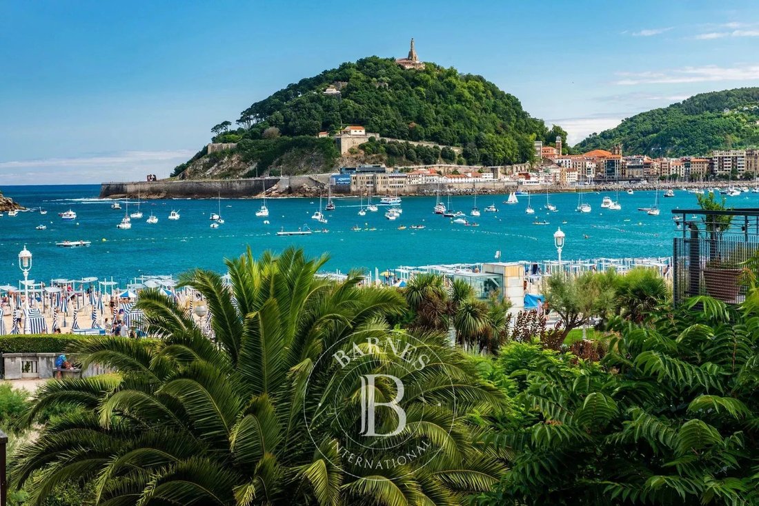 House in Mendebaldea, Donostia-San Sebastian, Spain 2 - 17020809
