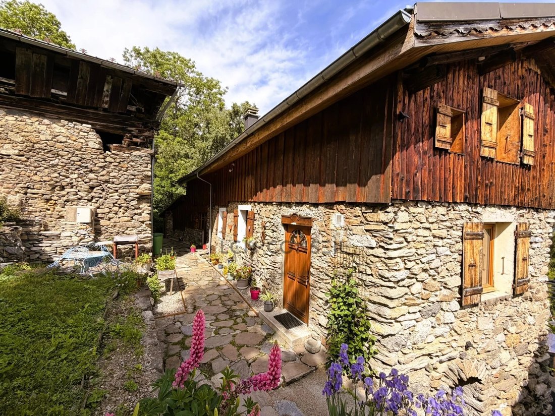 House in Hautecour, Auvergne-Rhône-Alpes, France 2 - 18159923