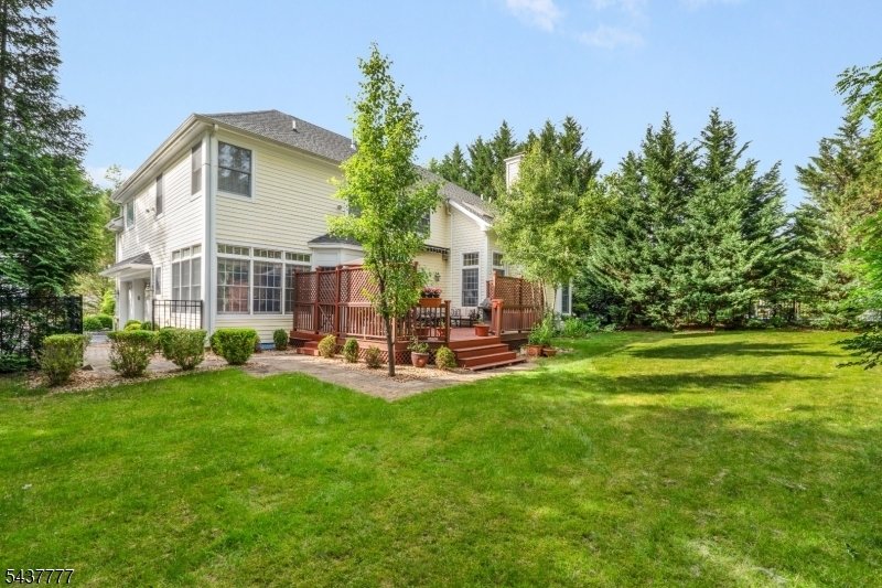 House in Florham Park, New Jersey, United States 4 - 18161616