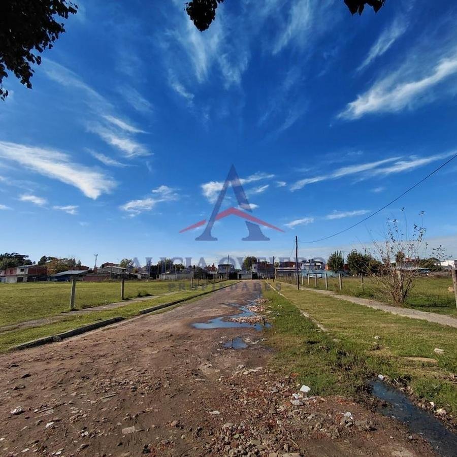 Terreno a Los Polvorines, Provincia di Buenos Aires, Argentina 1 - 18170845