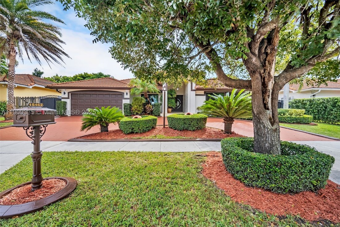 Maison à Miami, Floride, États-Unis 1 - 16640362