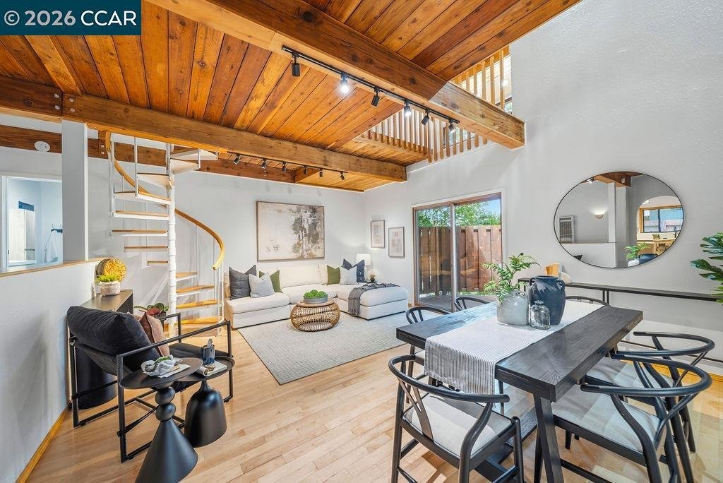 House in Los Gatos, California, United States 3 - 18156731