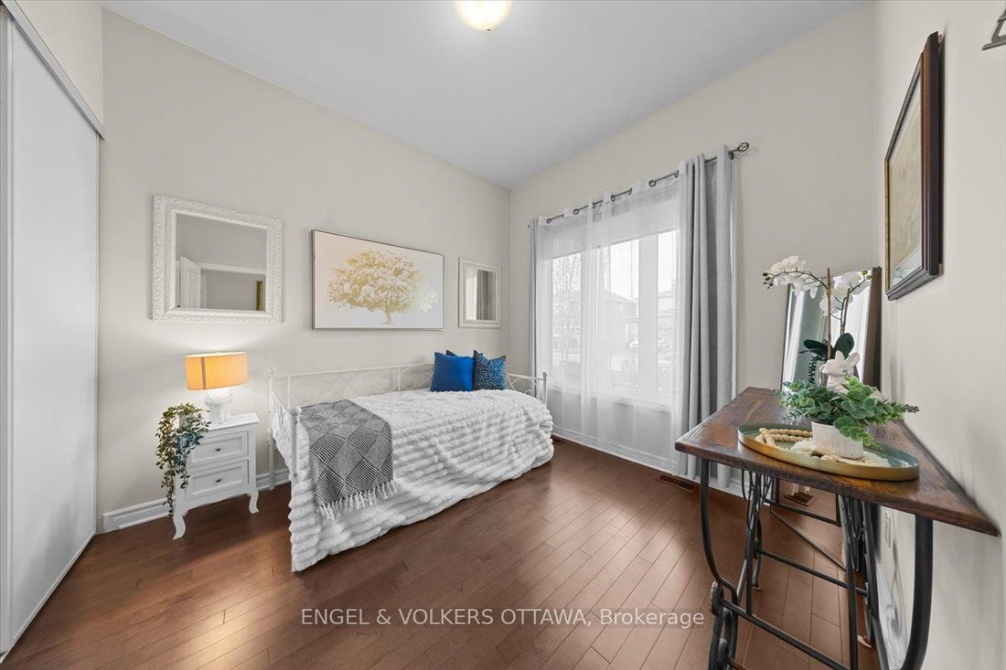 House in Embrun, Ontario, Canada 5 - 18171169