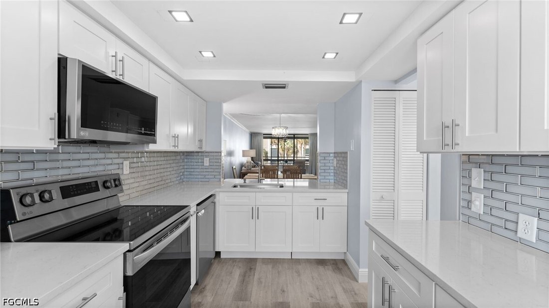 Condo in Sanibel, Florida, United States 5 - 18157835