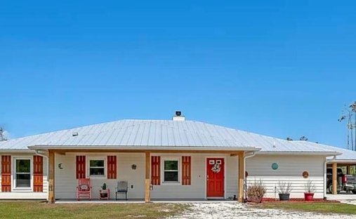 House in Okeechobee, Florida, United States 1