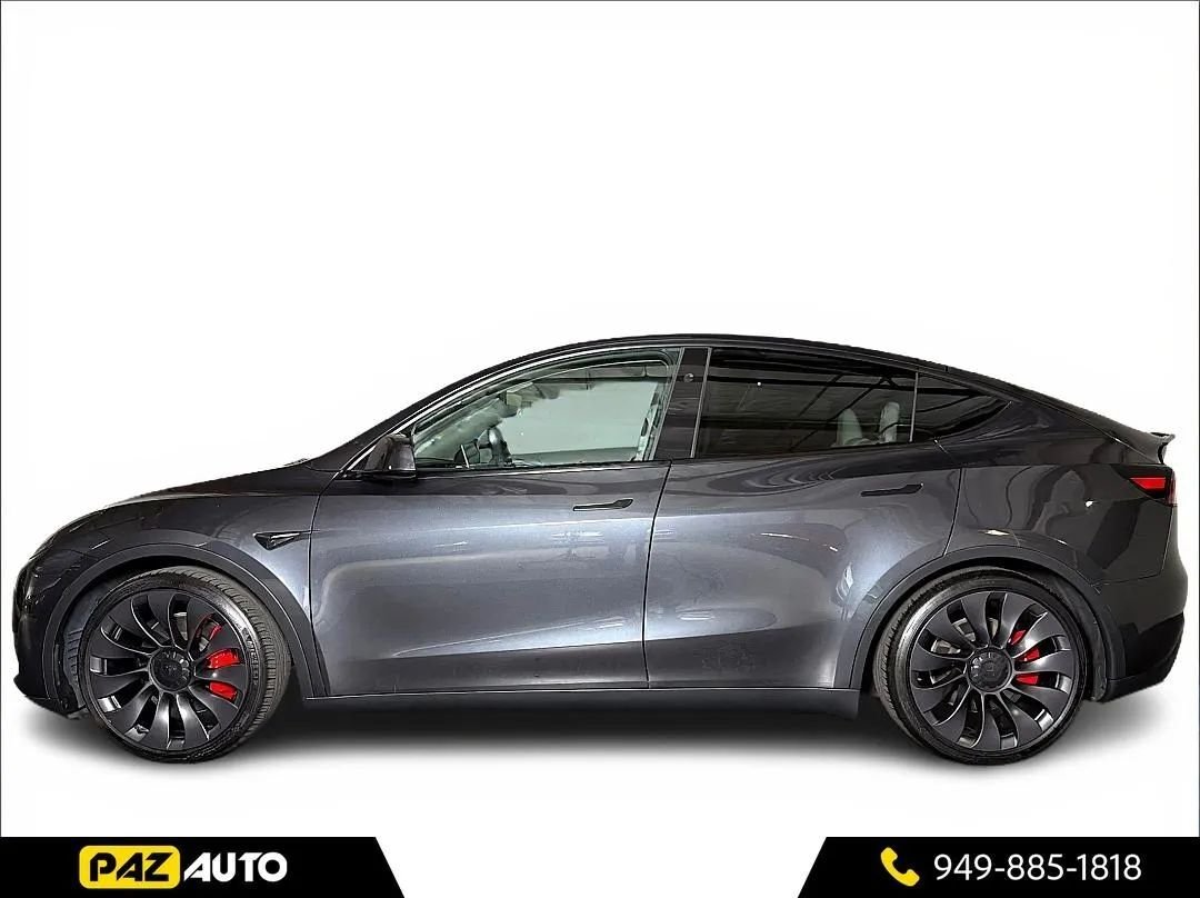 Suv in Laguna Hills, CA, United States 2 - 17766283