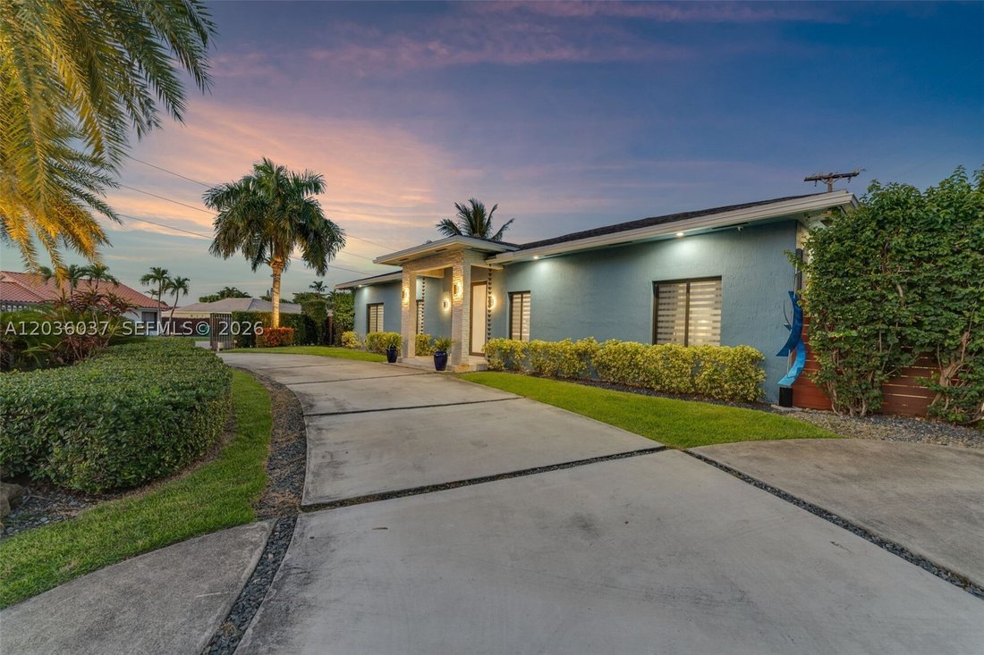 House in Miami, Florida, United States 5 - 18155529