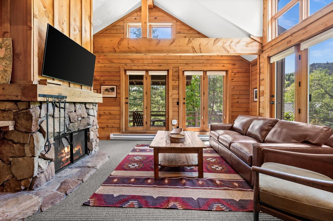 House in Provo, Utah, United States 2 - 18155601