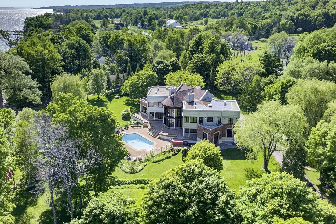 House in Saint-Augustin-de-Desmaures, Quebec, Canada 3 - 18160299