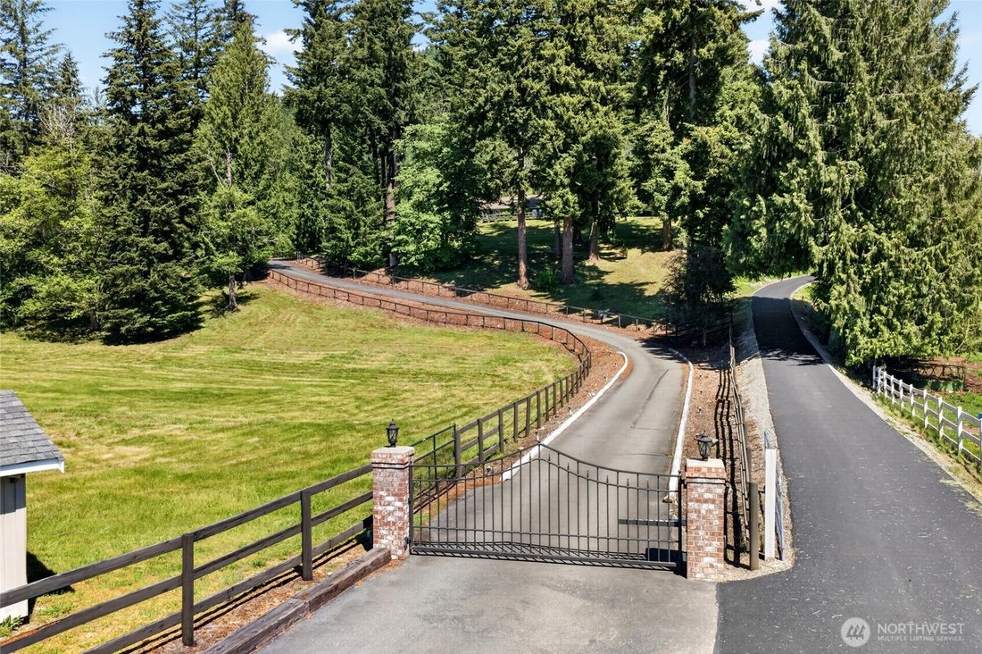 House in Enumclaw, Washington, United States 4 - 18162161