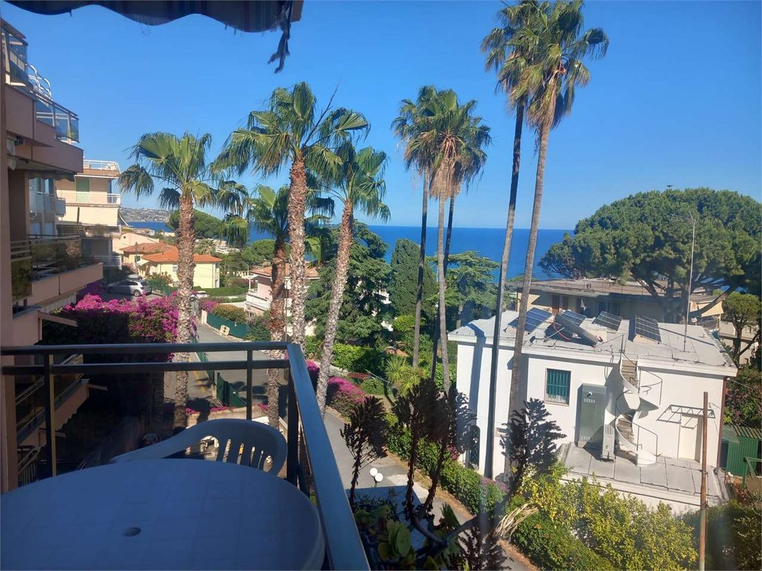 Apartment in Coldirodi, Sanremo, Italy 2 - 18158162