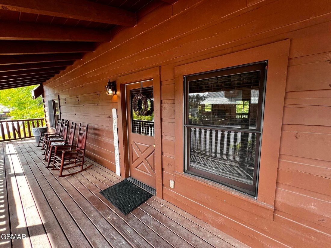 House in Sevierville, Tennessee, United States 3 - 18159959