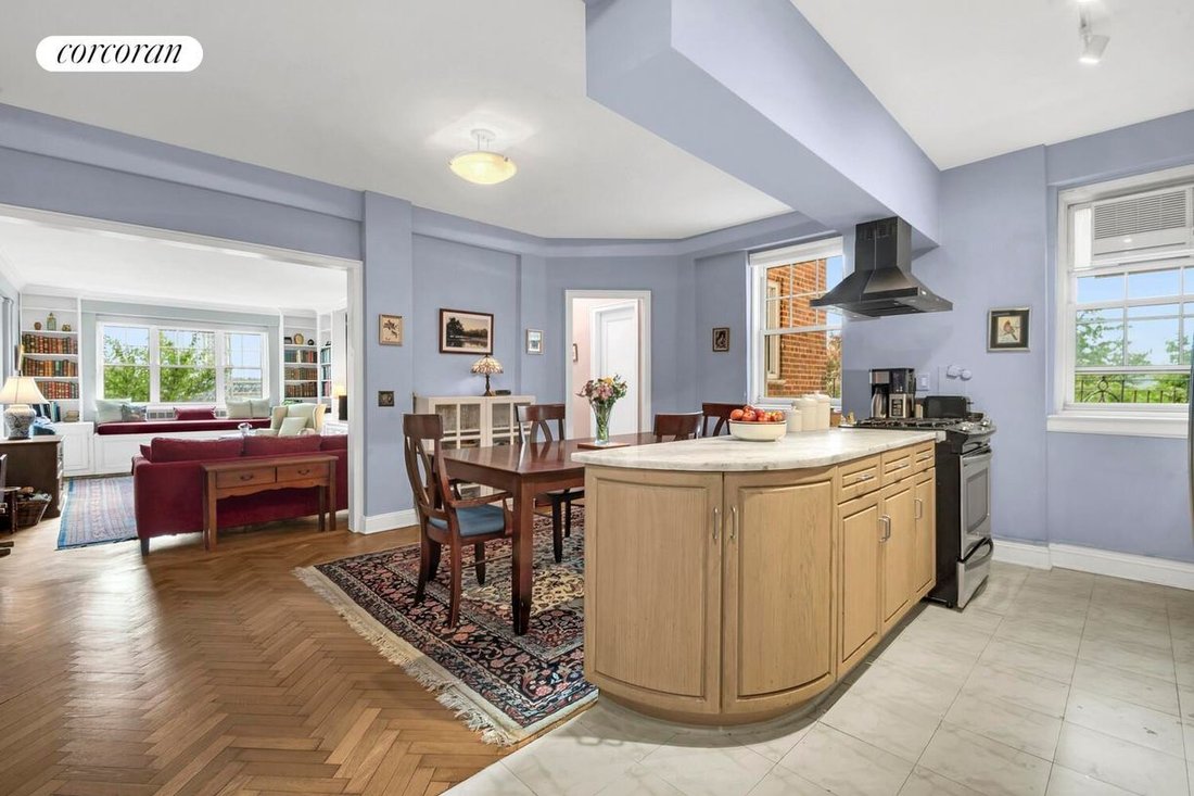 Co Op in New York, New York, United States 5 - 18157194