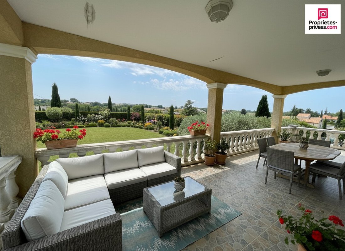 Villa in Valensole, Provence-Alpes-Côte d'Azur, France 4 - 18171245