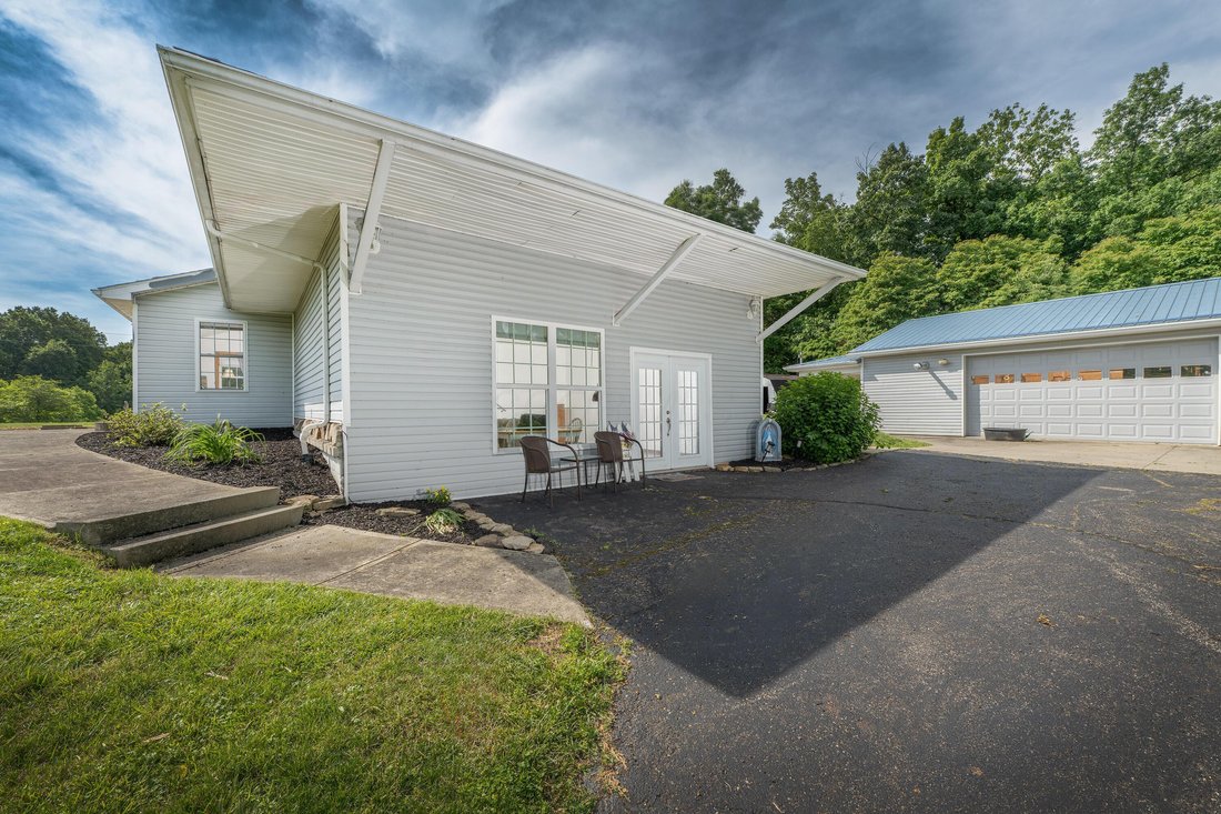 House in Utica, Ohio, United States 4 - 18159598