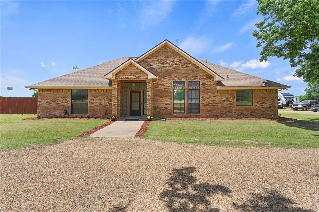 House in Farmersville, Texas, United States 3 - 18159225
