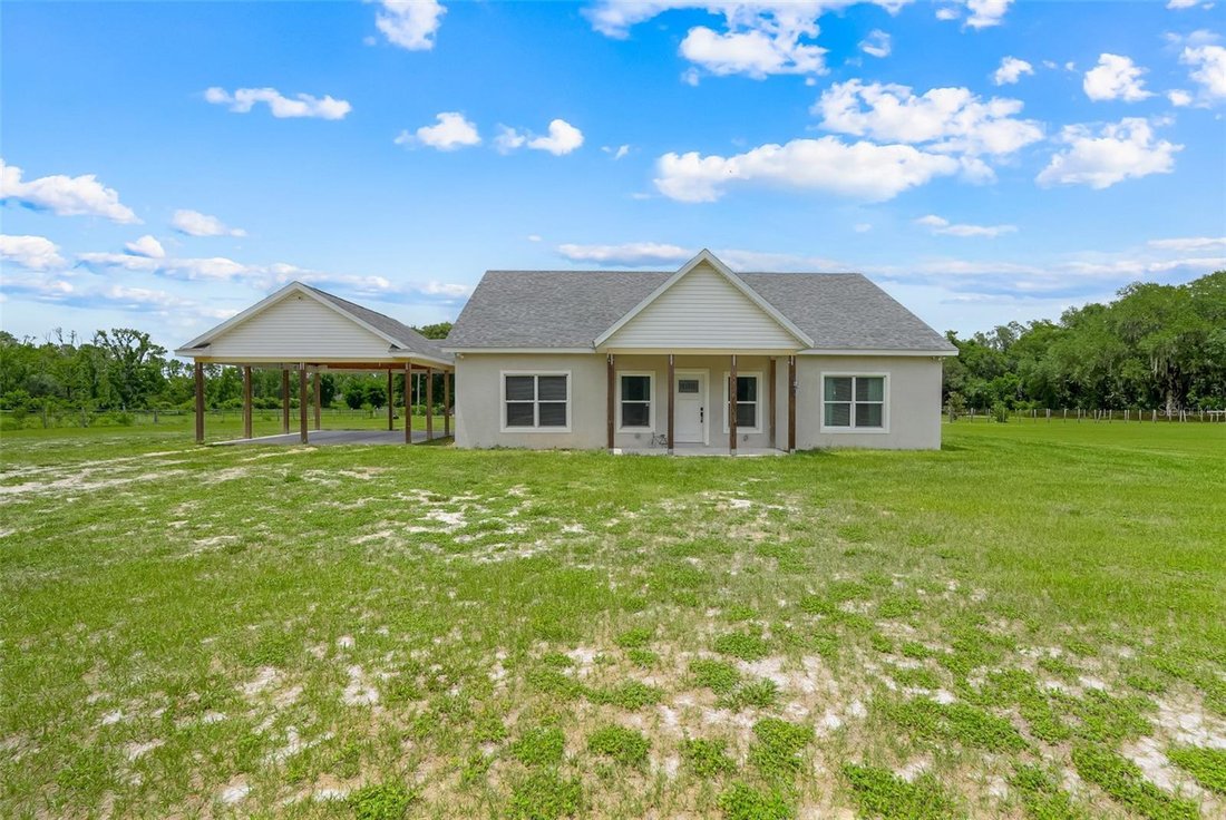 Groveland, Florida, United States 2 - 18155282