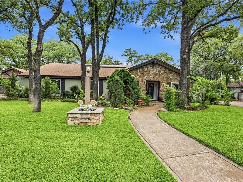House in Euless, Texas, United States 1 - 18169915