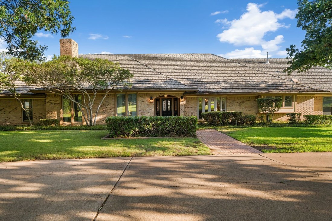 House in North Richland Hills, Texas, United States 3 - 18157116