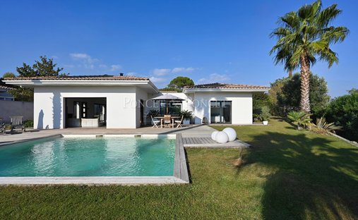 House in Nord, Saint-Jean-de-Vedas, France 1