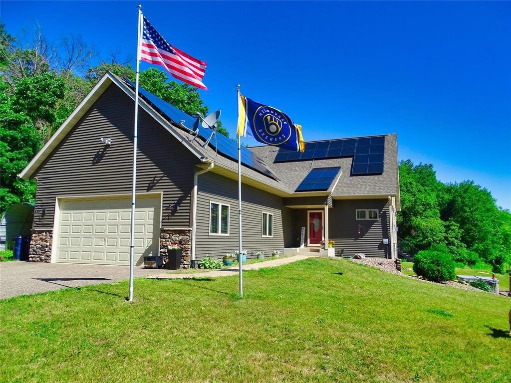 House in Eau Claire, Wisconsin, United States 1 - 18159195